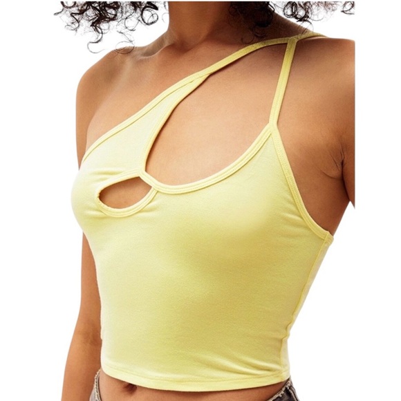 PacCares/PacSun asymmetrical cropped tank Medium - Picture 1 of 5